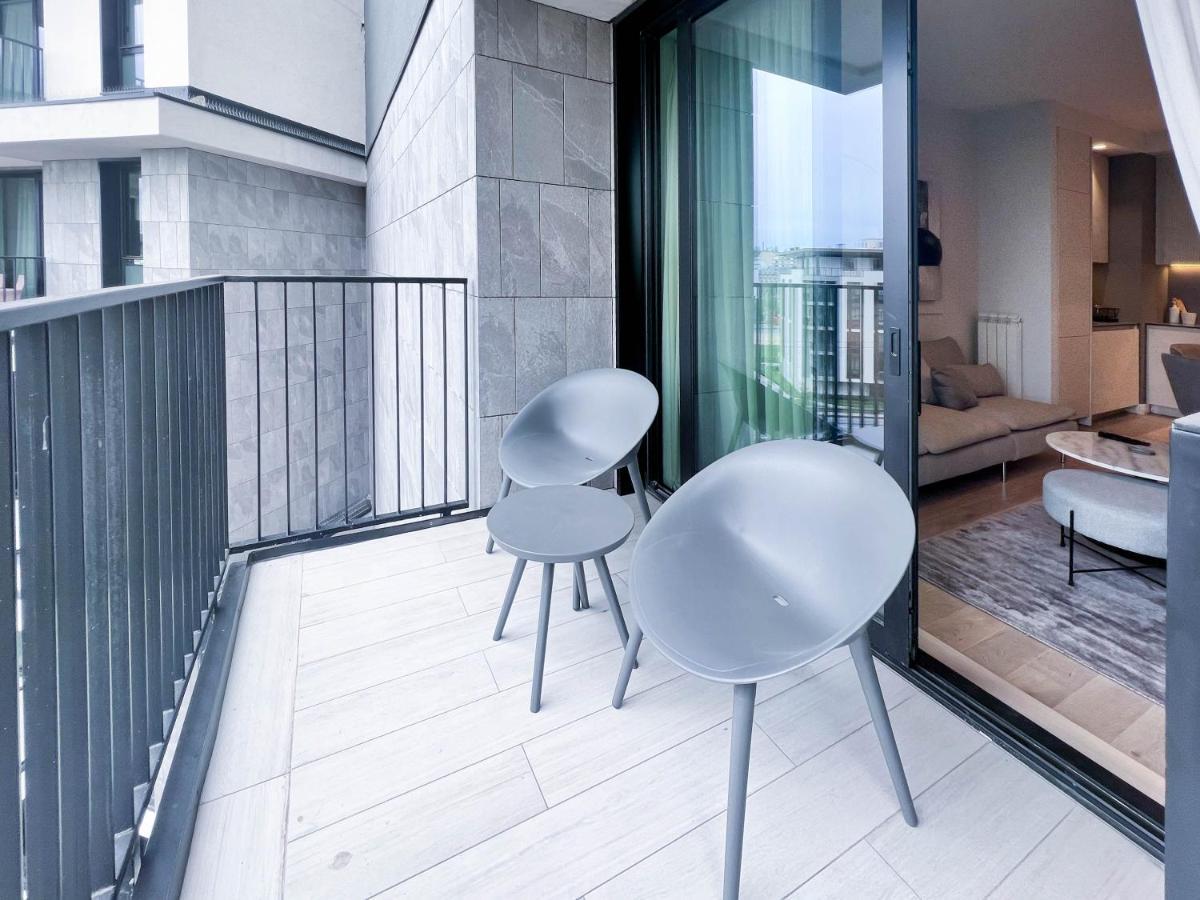 Waterfront Luxury Suites Belgrad Exteriör bild