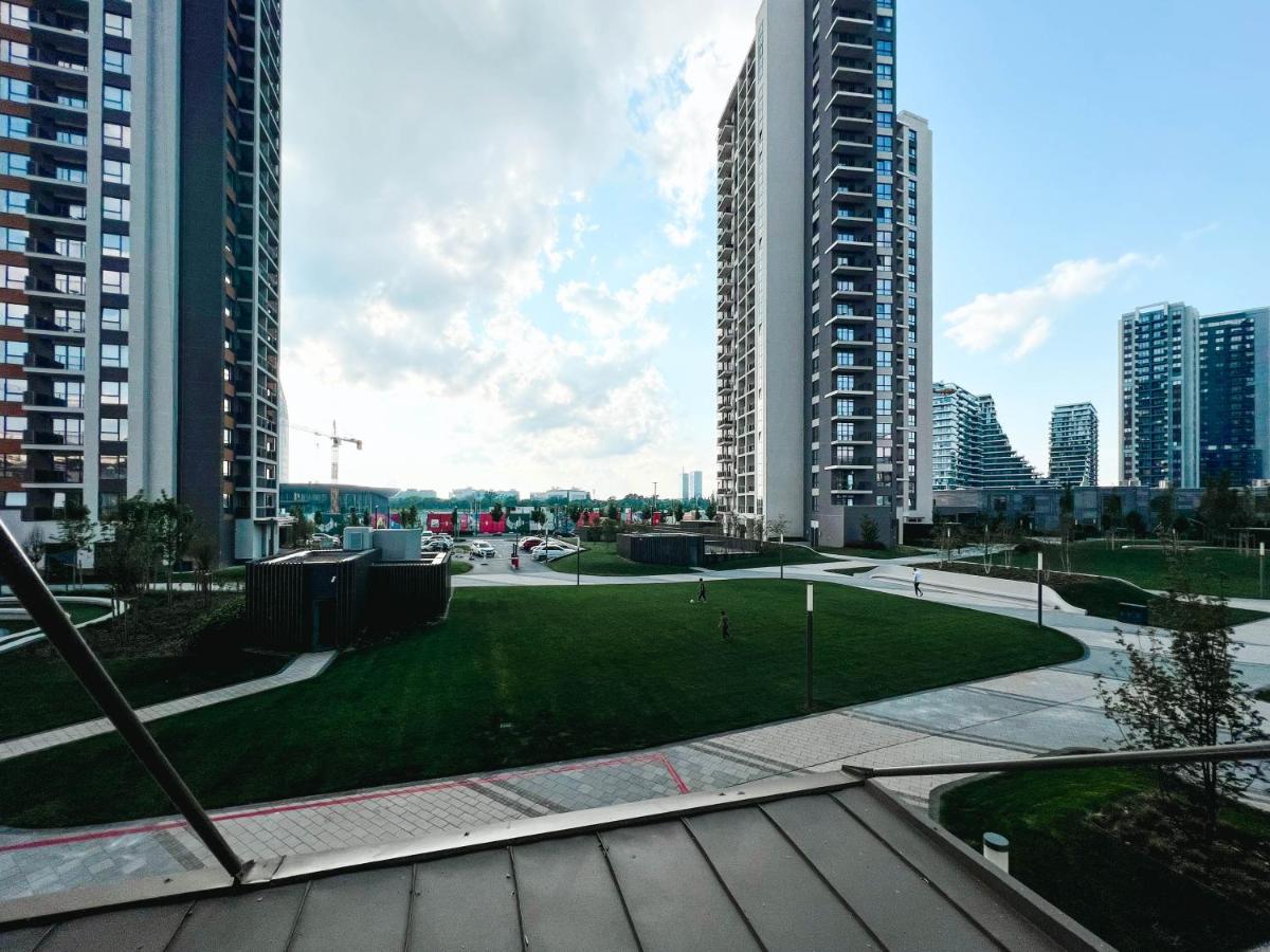 Waterfront Luxury Suites Belgrad Exteriör bild