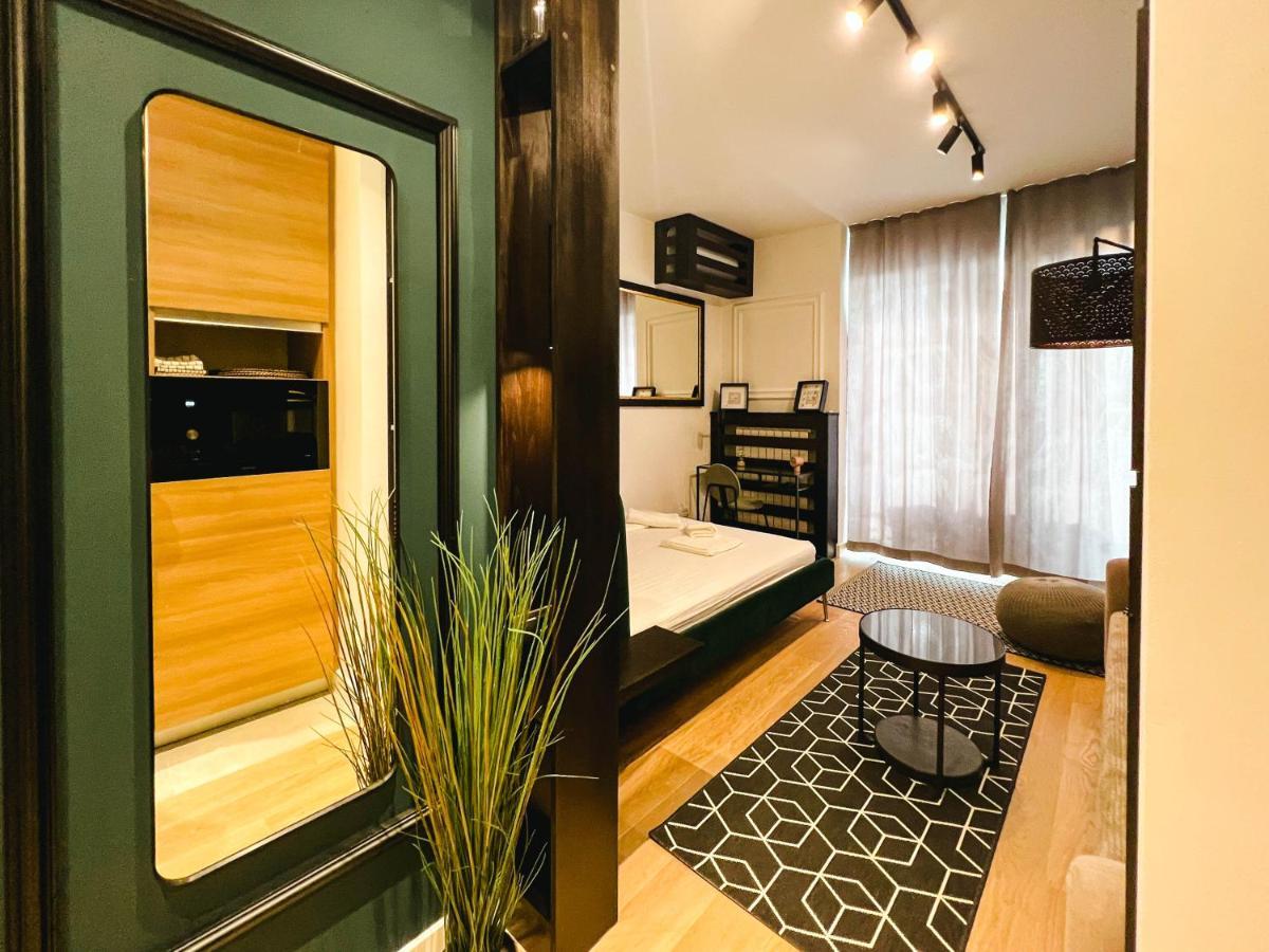 Waterfront Luxury Suites Belgrad Exteriör bild