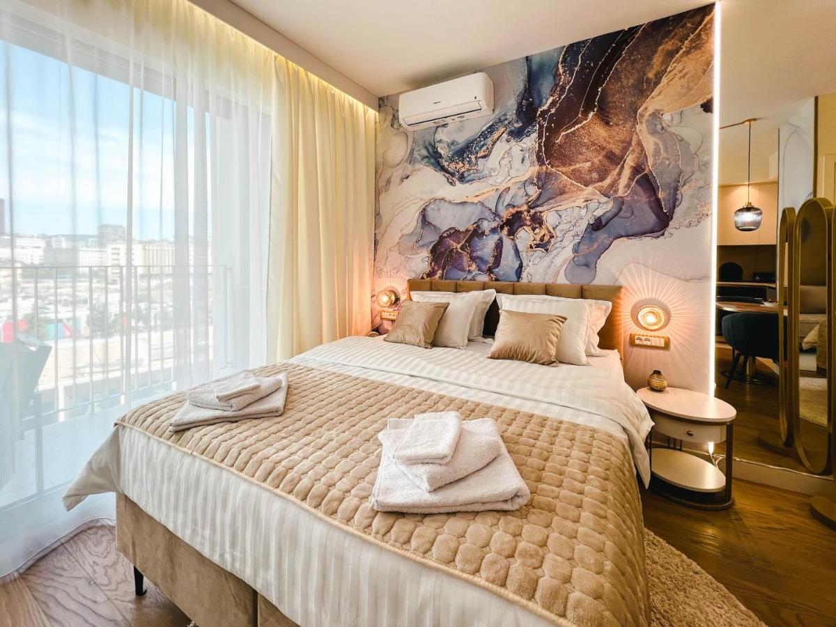 Waterfront Luxury Suites Belgrad Exteriör bild